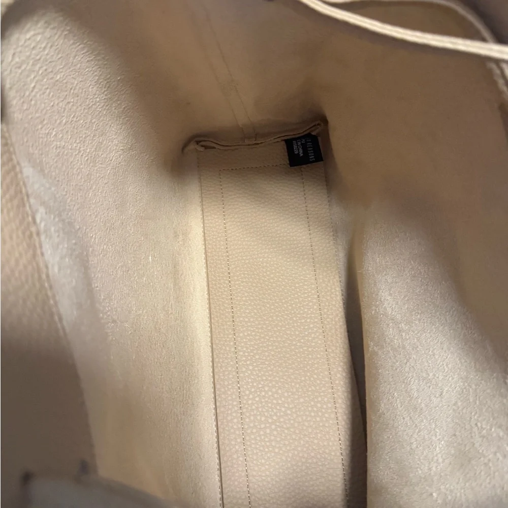 8 Other Reasons Elegant Pebbled Leather Drawstring Cream Tan Tote Bag - Picture 4 of 5